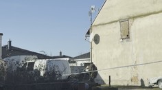 Najskôr sa vraj bili a hádali. Žena bodla svojho druha do krku, záchranári mu už nedokázali pomôcť