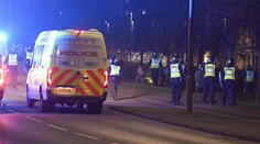 Mysleli si, že ide o dekoráciu. Ľudia sa fotili s useknutou hlavou muža, ktorého usmrtil autobus