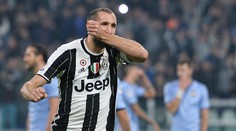 Sampdoria so Škriniarom nestačila na Juve, dvojgólový Chiellini