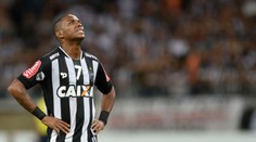 Niekdajšia brazílska superhviezda spoznala trest. Robinho dostal za sexuálny útok deväť rokov väzenia