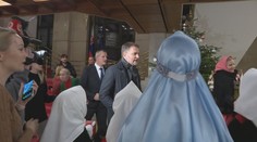 Súhrn týždňa: Občania v uliciach a vyhrotené politické spory, ktorých svedkom boli detskí koledníci (Cirkus Politikus)