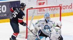 Slovan vyrovnal 13 sekúnd pred koncom, v predĺžení napokon uspela Nitra. Podržal ju brankár Honzík