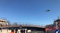 V Taliansku sa na diaľnicu zrútil nadjazd, hlásia obete