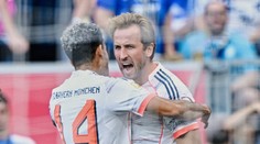 Bayern je naďalej stopercentný. Hetrikom sa zaskvel Kane a upevnil si pozíciu najlepšieho strelca