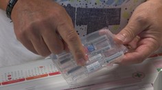 Odborníci vyzývajú ľudí na očkovanie proti chrípke, ktorá by sa mohla spojiť s koronavírusom