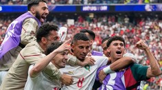 Jeden organizátor na turnaji končí. Majstrovstvá sveta spoznali prvého štvrťfinalistu