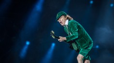Hudobný publicista vysvetľuje tajomstvo hudobnej legendy AC/DC