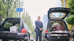 Kuriozita z Poľska: Z pohrebného auta vypadlo telo mŕtvej ženy