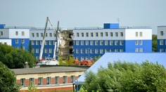 V Omskej oblasti sa zrútili kasárne. Počet obetí stúpol na 23