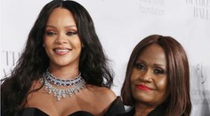 Rihannin dojímavý odkaz pre mamu: Slová, ktoré by sa dotkli každej ženy
