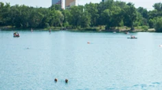 Pre opustený paddleboard zasahovali na Draždiaku záchranári. Kamera odhalila, čo sa stalo