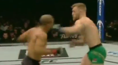 Historické K.O.! Jedna presná rana a po 13 sekundách bolo po zápase