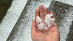 Čo nás dnes čaká? Horúčavy, ale aj búrky s krúpami