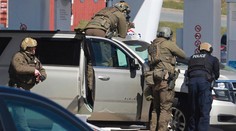 Masaker v Kanade: Muž prezlečený za policajta postrieľal najmenej 18 ľudí