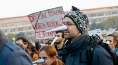 Protestujúci učitelia dostanú 100-eurovú odmenu. Označili to za urážku