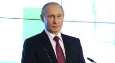 Putin poopravil chlapca, spustil tým medzinárodný škandál