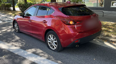 Nevidela ostrovček na ceste v Bratislave, spôsobila na aute škodu 800 eur. Danica žiada o preplatenie mesto