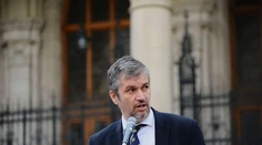 Maďarský poslanec dostal v parlamente pokutu za Orbánov prejav o slobode