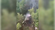 Letecké nešťastie v Rusku: Pád lietadla zrejme neprežil nikto zo 49 ľudí na palube, záchranári nachádzajú iba telá