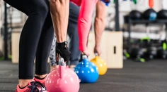 Slováci zaplnili fitnescentrá. Možno vás prekvapí, čo na prebytočné kilogramy neplatí