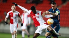 Arsenal zastavil európsku jazdu Slavie. V semifinále narazí na Emeryho Villareal