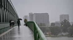 Situácia v Bratislave je mimoriadne vážna. Hlavné mesto sa pripravuje na veľkú vodu