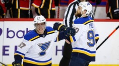 VIDEO-NHL: V deväťgólovom zápase vyhralo St. Louis, Perron prekonal Demitru