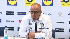 Tesne pred zápasom so Slovinskom došlo v reprezentácii k zmene. Jedného z brankárov vyradili zdravotné problémy