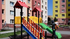 Deti sa na ihriskách už môžu hrať, no rodičia si musia dať pozor na tieto pravidlá