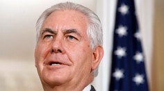 Tillerson zostane vo funkcii do konca marca, ale bez právomocí