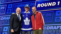 V prvom kole draftu nezaznelo žiadne slovenské meno. Jednotkou sa stal McKenna, Vancouver mierne prekvapil