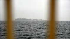 V Baltskom mori chystajú novodobý Alcatraz. Bude to väzenie pre migrantov