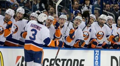 Nashville postúpil do 2. kola, Islanders vyhrali na ľade Tampy Bay