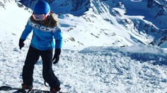 FOTO VNÚTRI: Exfarmárka sa s tým nekašle! Polonahá na svahu