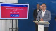 Dobré správy pre opatrovateľov a osobných asistentov. Štát vypláca vyššie príspevky