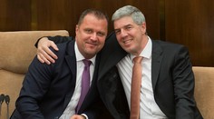 Hrnčiar sa zastal Sakovej aj Matečnej