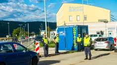 Rakúsko predĺžilo kontroly na hraniciach so Slovenskom