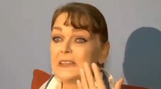 Žena oslepla po tom, čo ju oblízala mačka