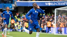 Arsenal poskočil do čela Premier League. V šlágri kola triumfovala Chelsea