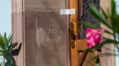 Rodinná tragédia v Nemecku: Žena vyhodila z okna svoje deti, dcéra (†3) neprežila