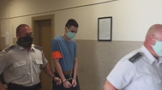 Muž z Ráztočna porušil karanténu, pľul na policajtov a vyhrážal sa im. Dnes spoznal trest