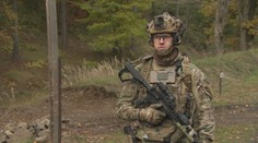 Od detstva chcel byť vojakom. Po maturite odišiel bojovať do francúzskej légie