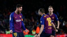 Dvojgólový Messi zachránil Barcelone bod s Valenciou