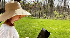 Tieto Vianoce budú pre herečku strašné: Oboch jej rodičov našli mŕtvych