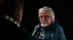Kúpil les, aby ho ochránil pred výrubom. Hosťom relácie Z hôr do štúdia s Tribulom bol lesoochranár Juraj Lukáč