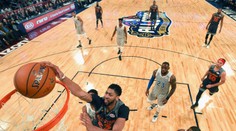 V zápase hviezd NBA triumf Západu, Davis prekonal bradatý rekord Chamberlaina