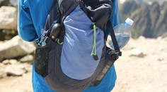 Odvrátená strana turistiky. V horách zostáva stále veľa neporiadku