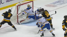 Máme tu adepta na zákrok sezóny. Ako sa dokázal Subban takto natiahnuť?