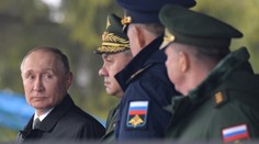 Zelenskyj žiada západ o rýchlu dodávku zbraní. Rusko odkazuje, že ani západné tanky nepomôžu Ukrajine