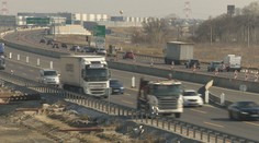 Do Bratislavy sa po D1 nedostanete. Uzávera potrvá celý víkend a otvoria ju až v pondelok